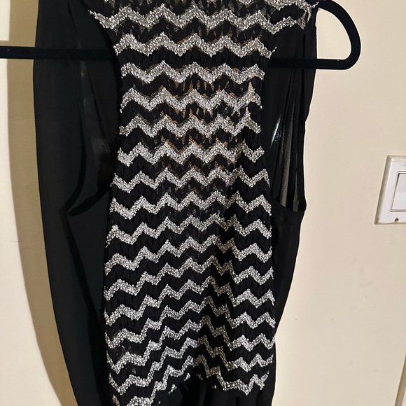 Ya Los Angeles Draped Tank Blouse - Picture 2 of 3